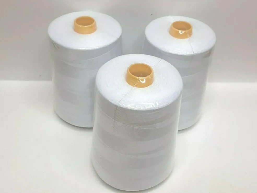 White Polyester Overlock Sewing Machine Threads
