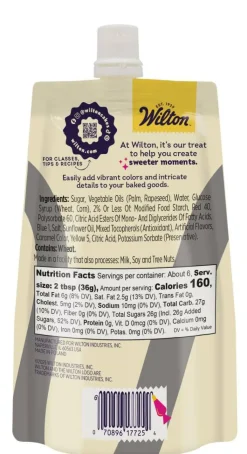 Wilton® Decorating Icing Pouch with 4 Tips