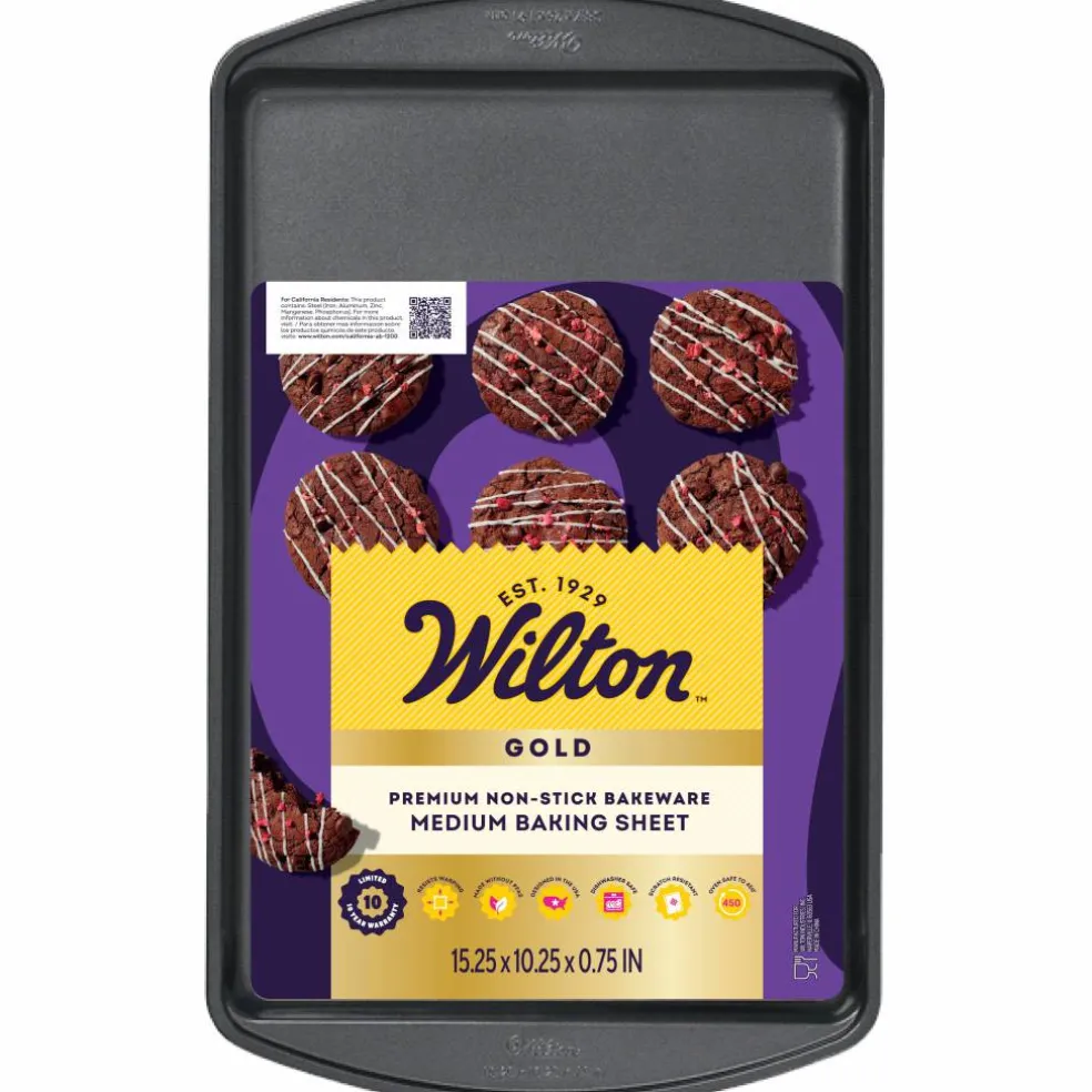 Wilton® Gold Non-Stick Bakeware Medium Baking Sheet