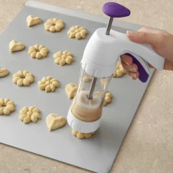 Wilton™ 13-Piece Simple Success Cookie Press