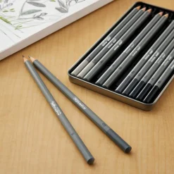 Winsor & Newton™ Studio Collection™ Graphite Pencil Set