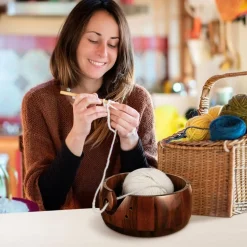 Wooden Yarn Bowl Holder(Brown 7.9 inch)