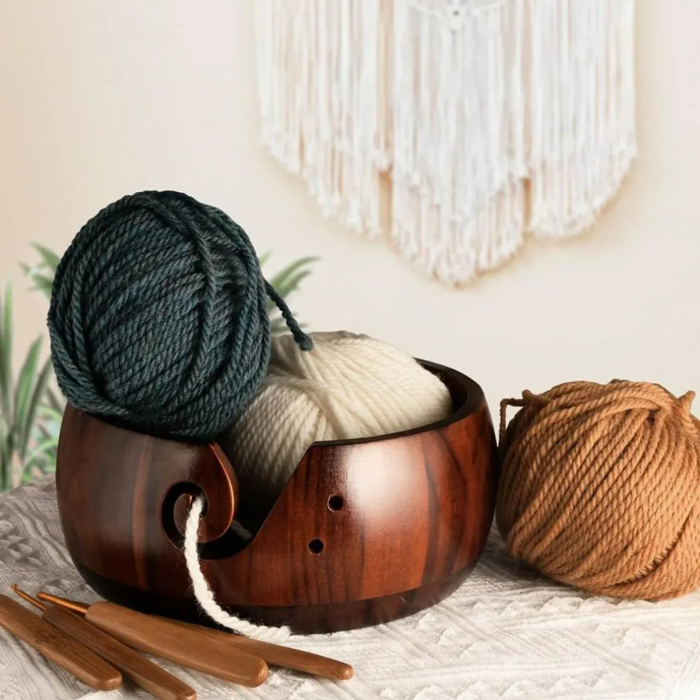 Wooden Yarn Bowl Holder(Brown 7.9 inch)