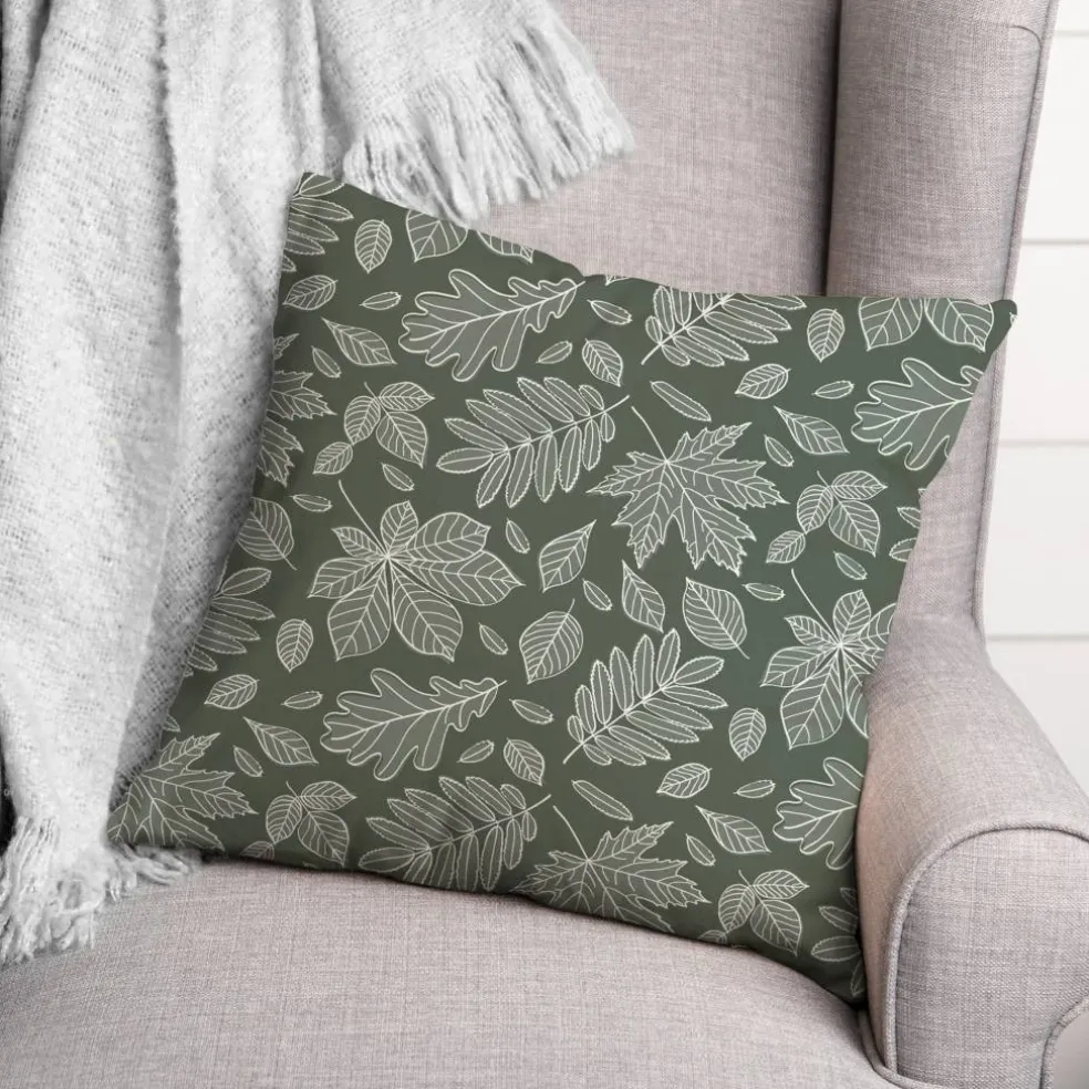 18" x 18" Leaf Mixture Indoor/Outdoor Throw Pillow