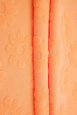 1 Yard Daisy Floral Jacquard Knit Fabric for Apparel 58/60" Wide