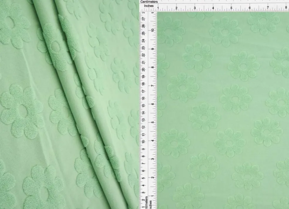 1 Yard Daisy Floral Jacquard Knit Fabric for Apparel 58/60" Wide