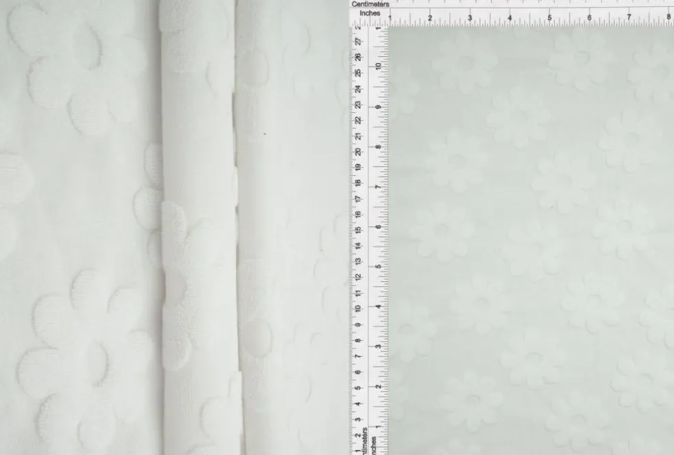 1 Yard Daisy Floral Jacquard Knit Fabric for Apparel 58/60" Wide
