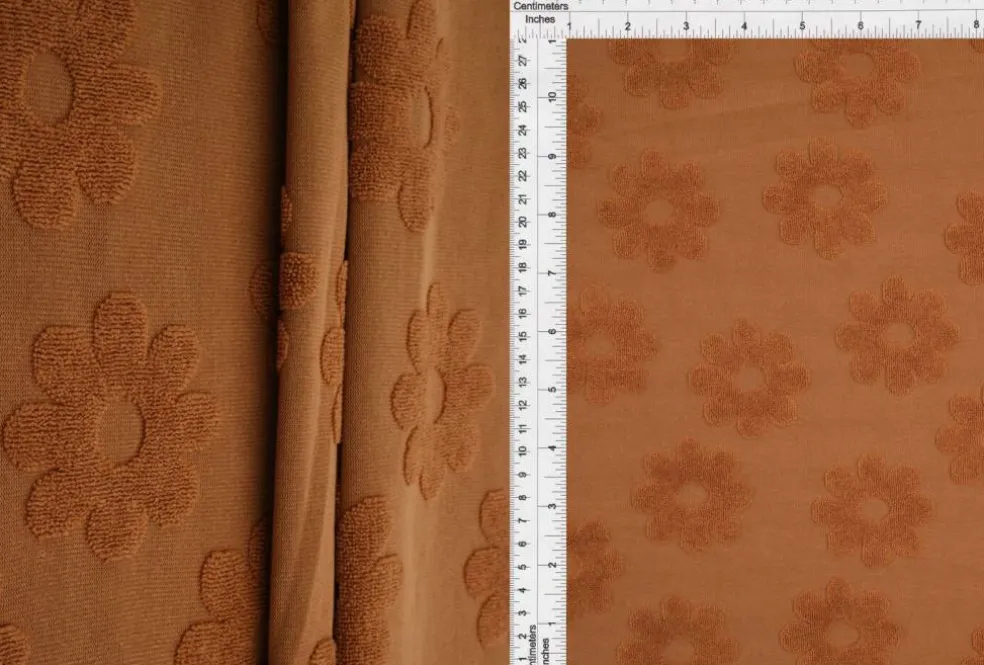1 Yard Daisy Floral Jacquard Knit Fabric for Apparel 58/60" Wide