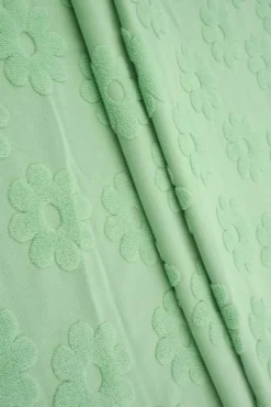 1 Yard Daisy Floral Jacquard Knit Fabric for Apparel 58/60