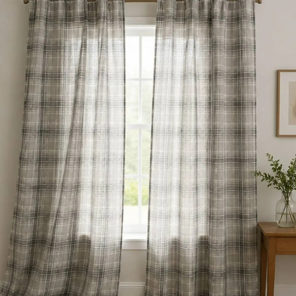 1 Yard Gray White Watercolor Plaid Medium-Weight Linen Woven Fabric