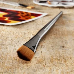 Zen™ Series 43 Long Handle Filbert Brush